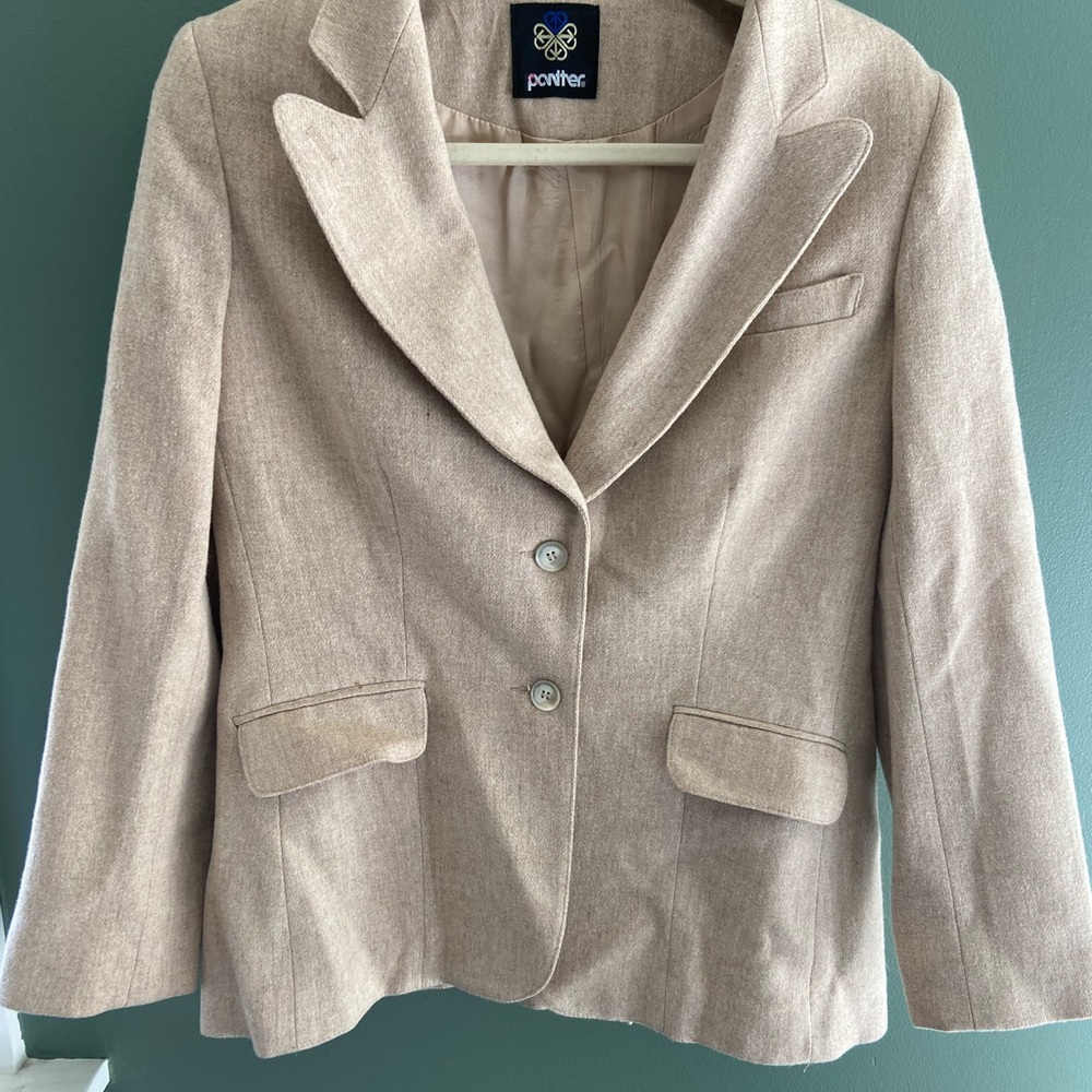 Neutral blazer 100% pure wool